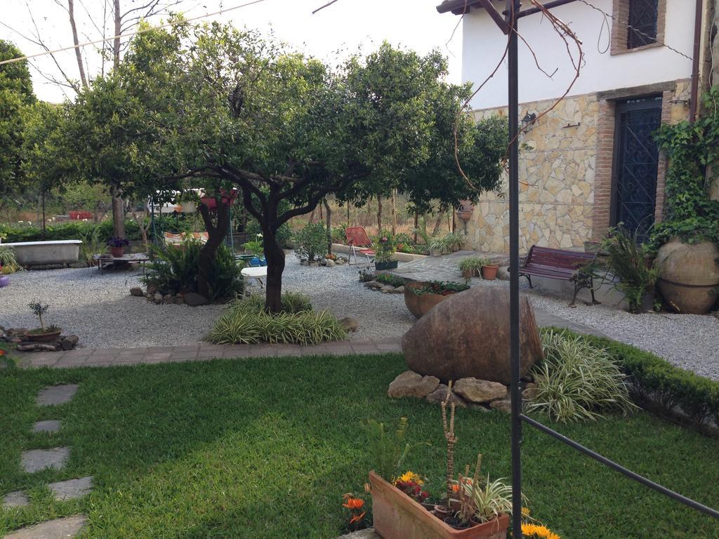 B&B Mar Tirreno Барчеллона-Поццо-ді-Готто Екстер'єр фото