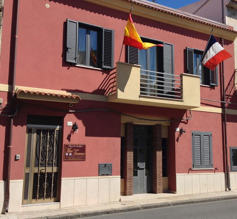 B&B Mar Tirreno Барчеллона-Поццо-ді-Готто Екстер'єр фото
